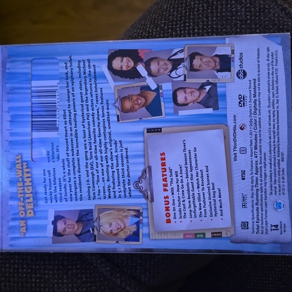 Scrubs Season 3 - Picture 2 of 2